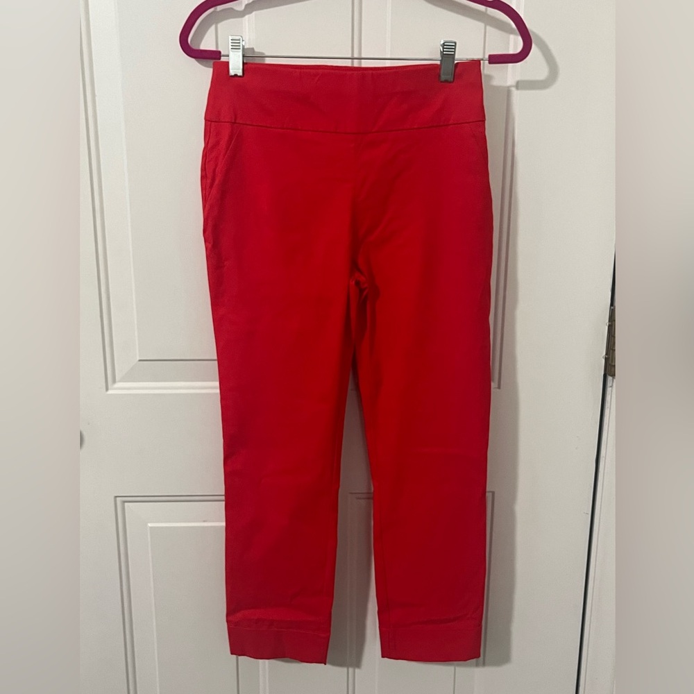 LIKE NEW New York & Company Cropped Cuffed Pull On Pants - Red - Sz Small